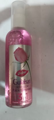 Dabur Gulabari Rose Glow face cleaner 