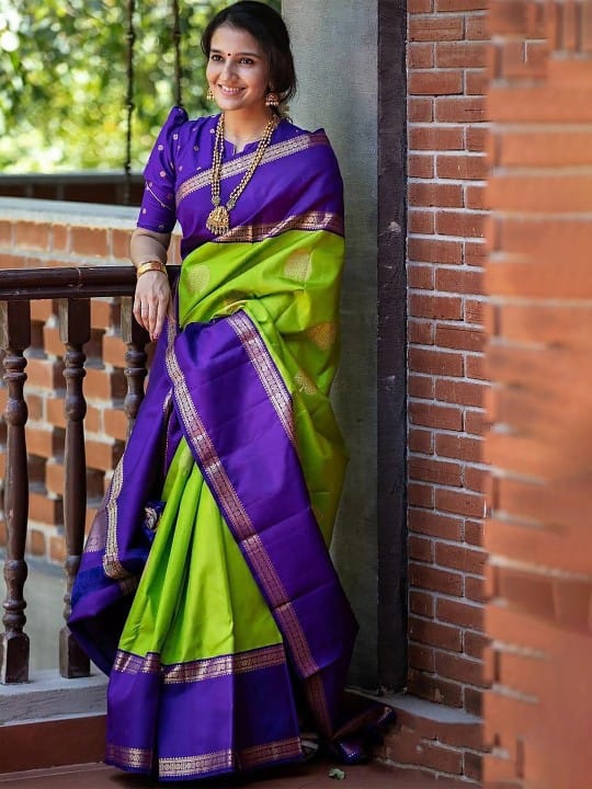 Ethnic Motifs Woven Design Zari Banarasi Saree