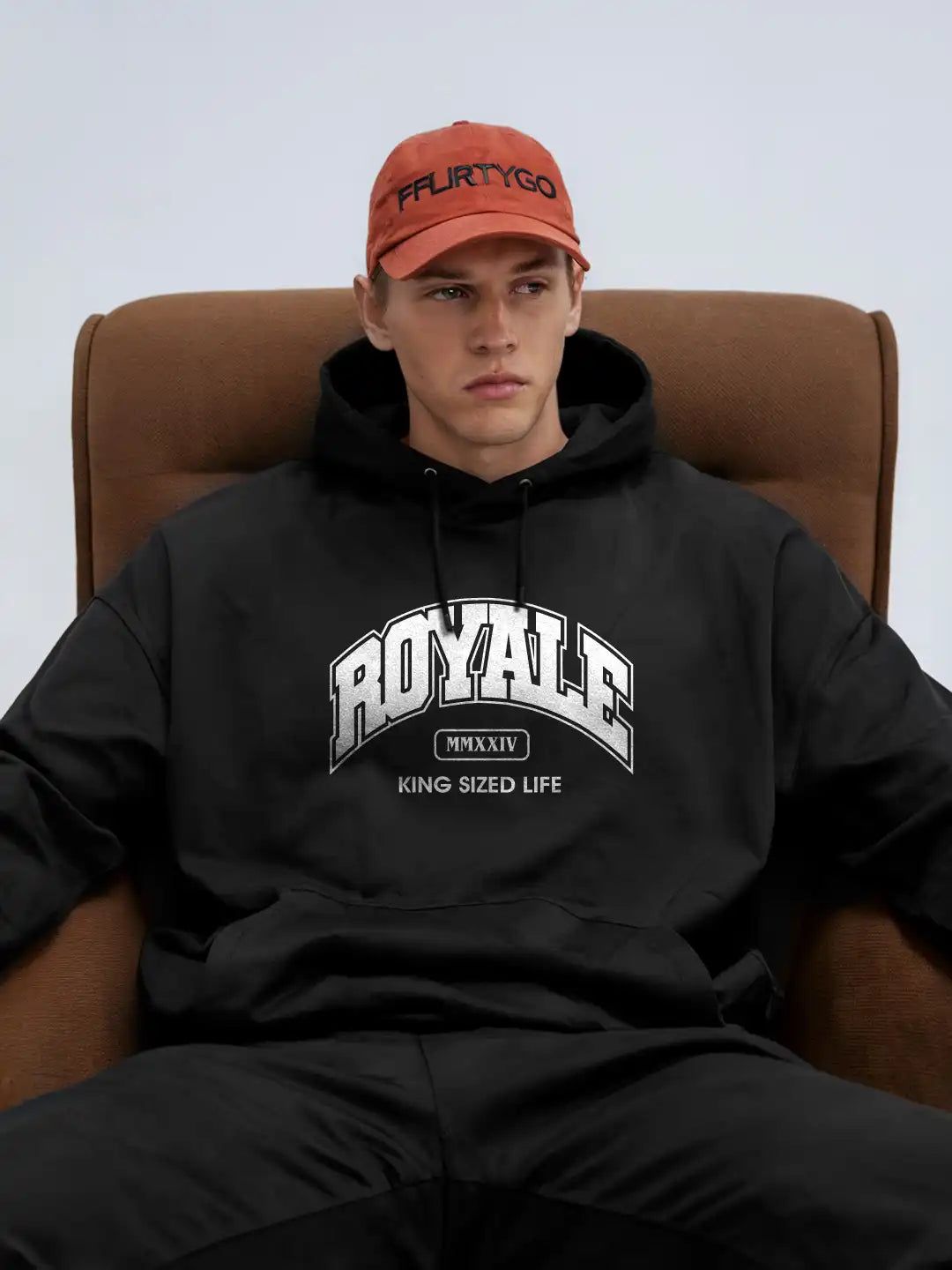 || ROYALE ||-Small / Black