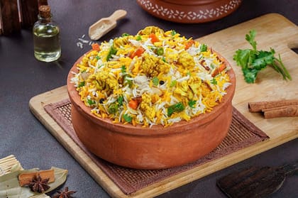 Veg Kilo Biryani.