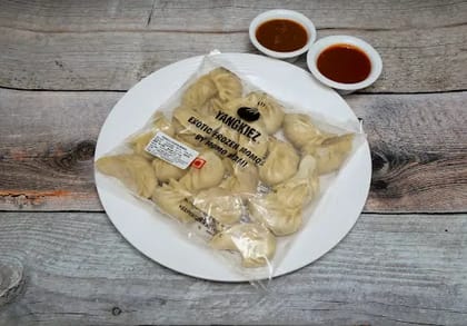 Frozen Classic Chicken Momo In Fine Flour (Maida)