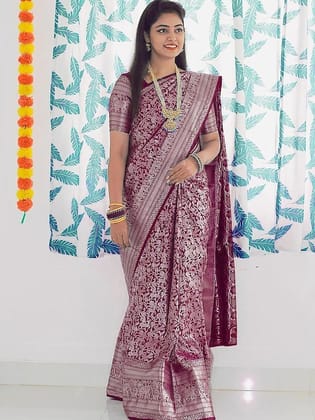 Ethnic Motifs Woven Design Zari Banarasi Saree