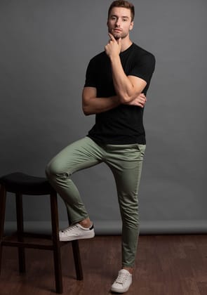 Tjamas™ in Basil-S · 28 - 30''