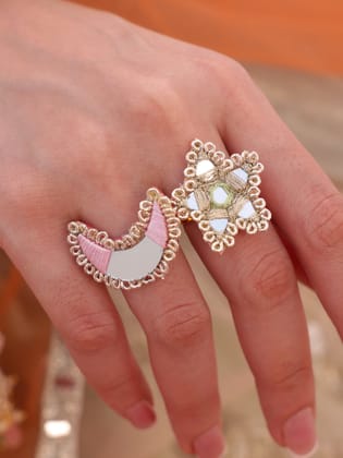 Gul Sitara Ring (Set of 2)