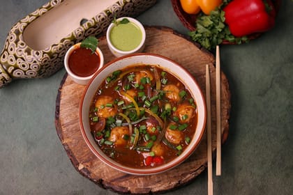 Veg manchurian gravy [6pcs]