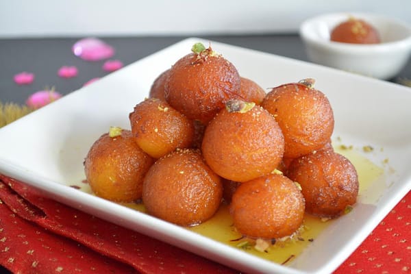 Haji Liyaqat Sweets