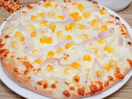Onion & Corn Pizza