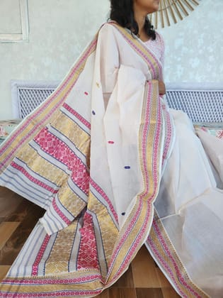 Handwoven Cotton Saree