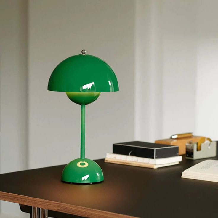 Rechargeable LED table lamp-Green