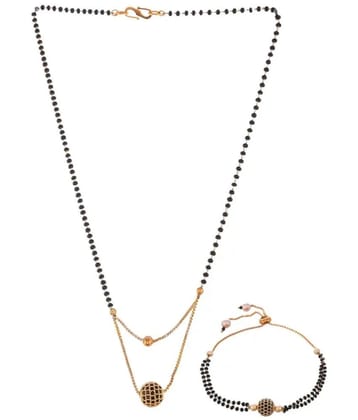 PUJVI Golden Alloy Necklace Set ( Pack of 1 ) - Golden