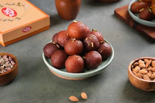 Gulab Jamun