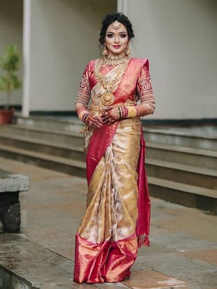 Woven Design Ethnic Motifs Zari Banarasi Saree