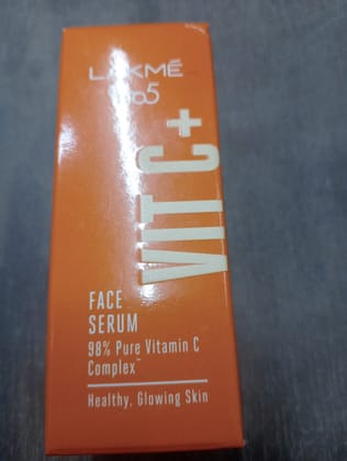 Lakme 9 to 5 face serum vit c+ 