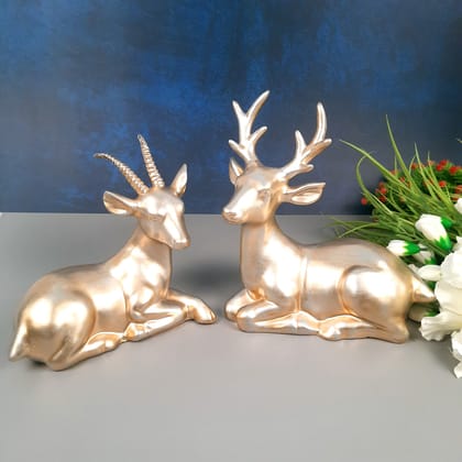 Deer Couple Showpiece | Reindeer Statue | Animal Figurines - for Home Decor, Garden, Balcony, Living Room & Gifts-Style 1