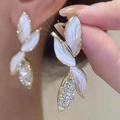 Korean Leaf Dangler Earring