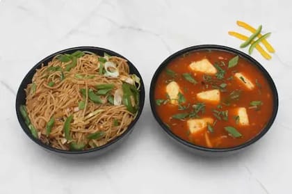 Noodles With Chilli Paneer
