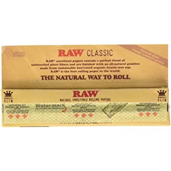 RAW CLASSIC ROLLING PAPER (32 LEAVES)