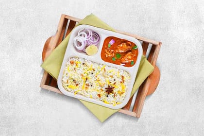 Chicken Kadhai Rice Thali (Meal)