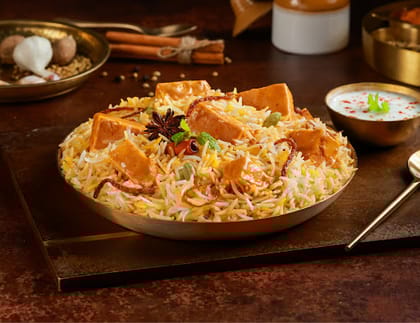 Paneer Makhni Mughal Biryani