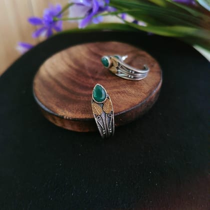 Silver Plated Dual Tone Oxidised Earrings | Sarichka-Green