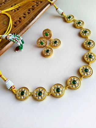 Gold-Plated Kundan Necklace Set with Traditional | Sarichka-Green+White Polki