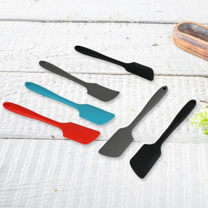 Multipurpose Silicone Spoon, Silicone Basting Spoon Non-Stick Kitchen Utensils Household Gadgets Heat-Resistant Non Stick Spoons Kitchen Cookware Items For Cooking and Baking (6 Pcs Set)-Design 1