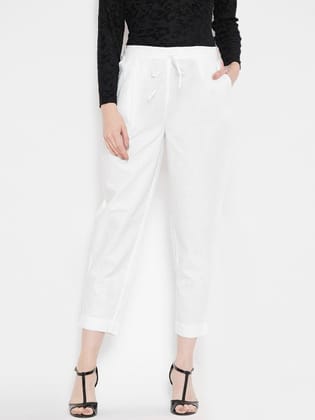 Women Off-White & Beige Relaxed Regular Fit Solid Peg Trousers