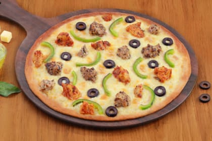 Double Chicken Feast Pizza [10" Large] __ Thin Crust