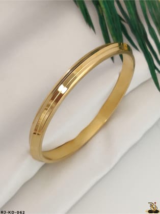 Fully demanded men’s fashion, three Line gold plated Sardar Ji kada KD:-062-2/8