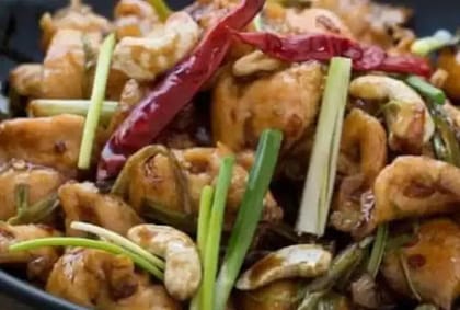 Chicken With Dry Red Chilli