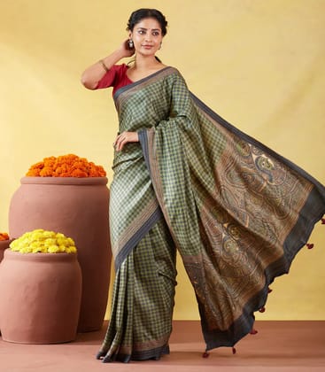 Green Handloom Tussar Silk Saree Printed With Checks-Green