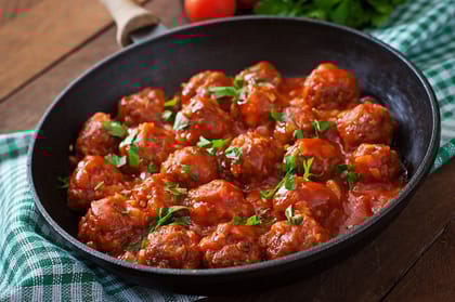 Chicken manchurian dry (10 pcs)