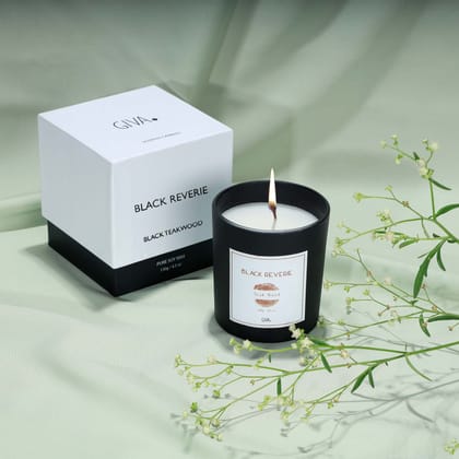 Black Reverie Candle