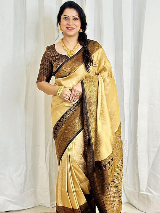 Floral Woven Design Zari Banarasi Saree