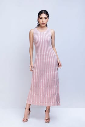 SLEEVELESS PLEAT DRESS