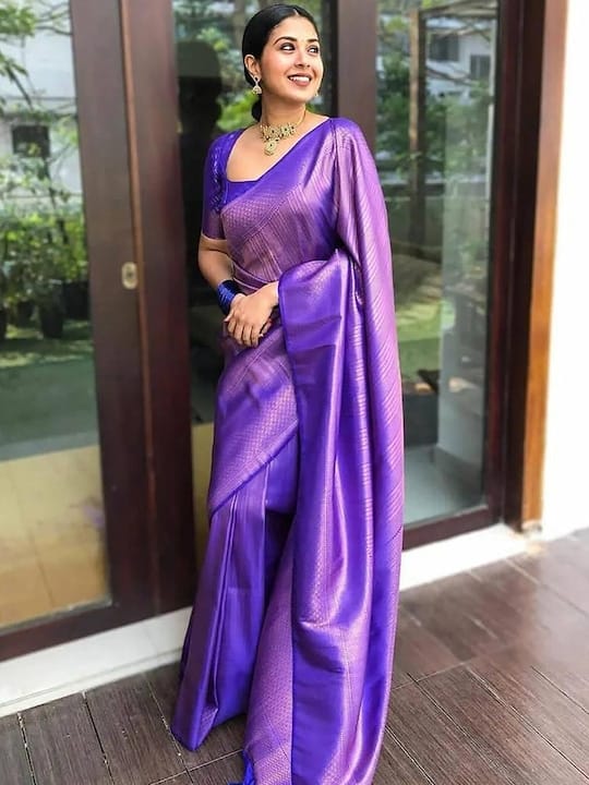 Woven Design Zari Banarasi Saree