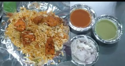 Hyderabadi Chicken Biryani __ Quarter
