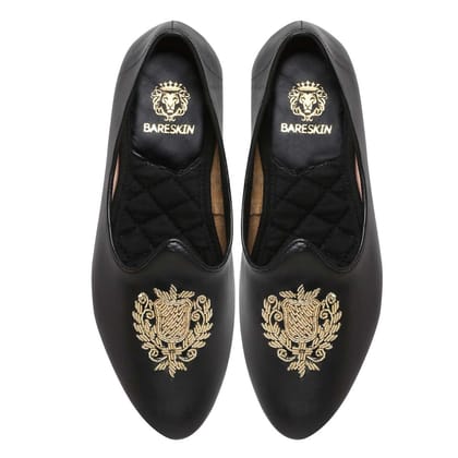 Ethnic Crest Zardosi Jalsa in Black Leather-40/6