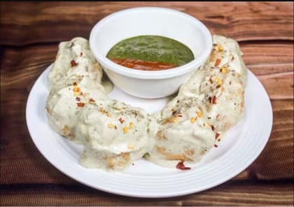 Afghani Veg Momos (6 Pcs.)