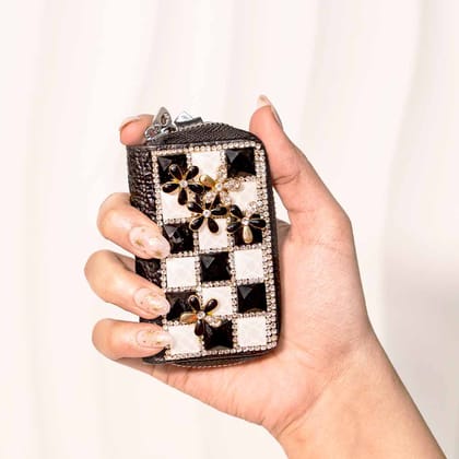 Dainty Flower Crystal keyholder-Black