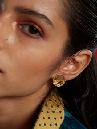 Luna Earrings - Medium-Free Size