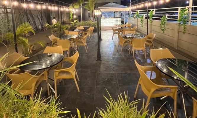 Cafe House Of Brown