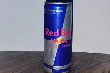 Red Bull Soft Beverage [250 Ml]