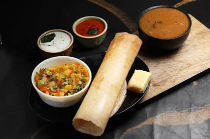 Paper Butter Masala Dosa