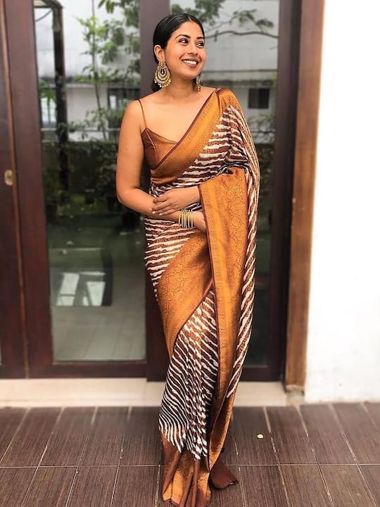 Leheriya Zari Banarasi Saree