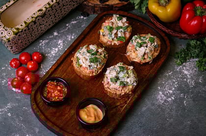 Baked Chicken Garlic Bread [4pcs]