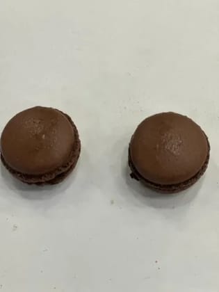 Chocolate Macaron