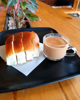Cafe De Space