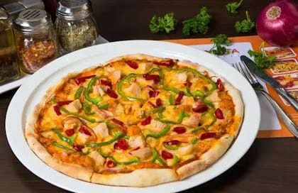 Chicken Delight Pizza __ Medium [Thin Crust] [9 Inches]