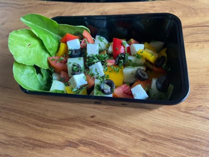 Chicken Greek Salad